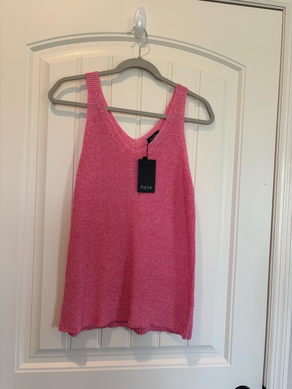 Fate Bright Pink Knit V-Neck Tank. NWT 16” PTP. 88% Viscose 11% Nylon
